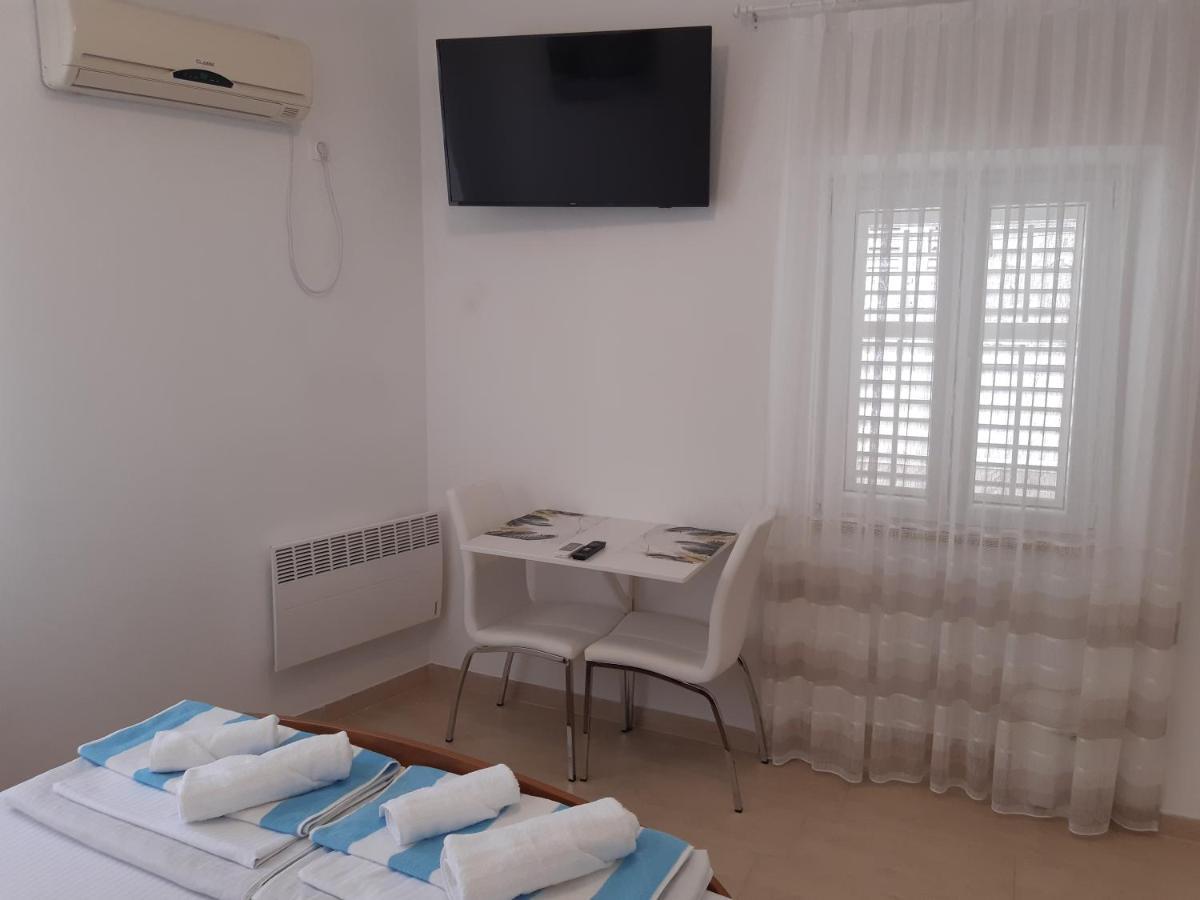 Studio Apartman Tedy 호텔 코츌라 외부 사진